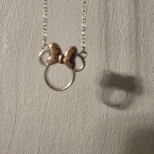 Elegant Bow Pendant Necklace